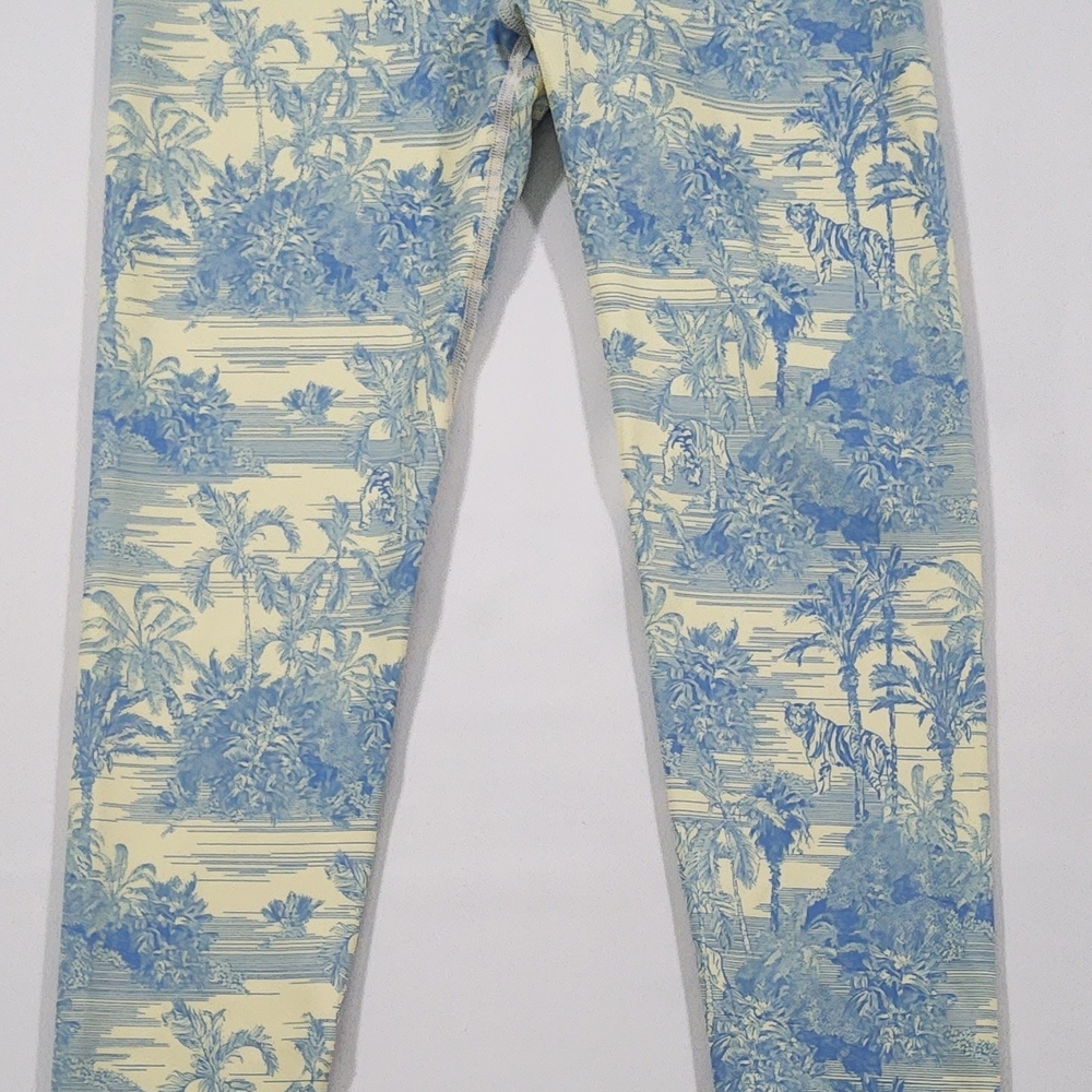Noli High-Waisted Yoga Leggings Women’s Small | Tropical Palm Print Made USA